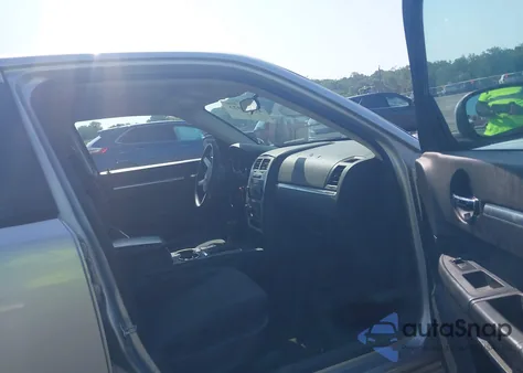 2010 Dodge Charger Sxt z USA, uszkodzony, nr VIN 2B3CA3CV1AH156193